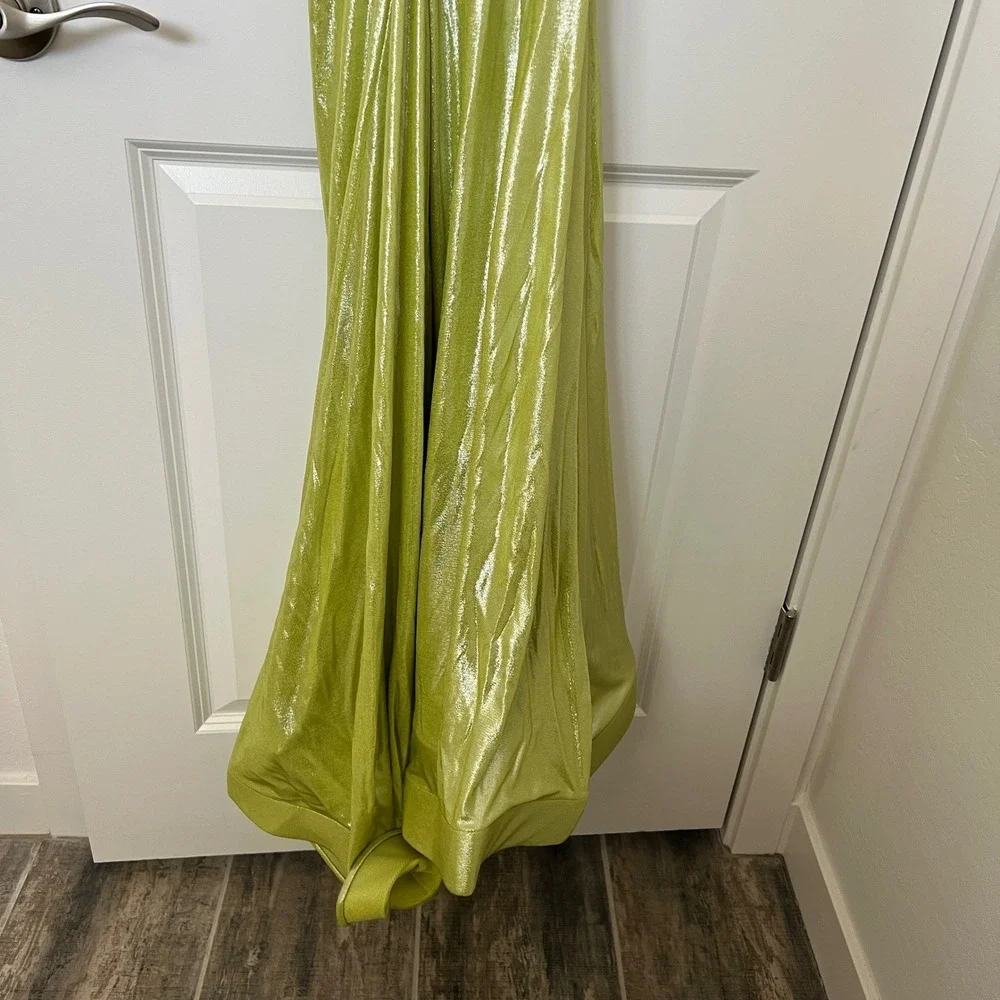 B. Darlin One Shoulder Ruched Metallic Gown Lime Green Formal‎ Evening Dress
